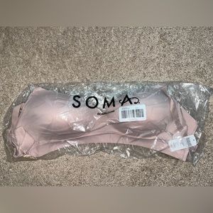 Soma Enbliss wireless bra size 38DD new in bag. Color is adobe rose